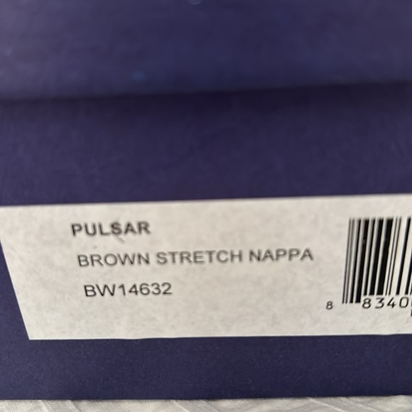 Stuart Weitzman Brown leather stretch boots - Picture 4 of 4